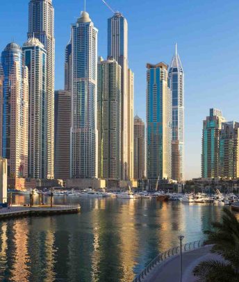 dubai-united-arab-emirates-november-11-view-dubai-marina-towers-dubai-united-arab-emirates-november-11-2014-dubai-marina-is-district-dubai-artificial-canal-city (1)